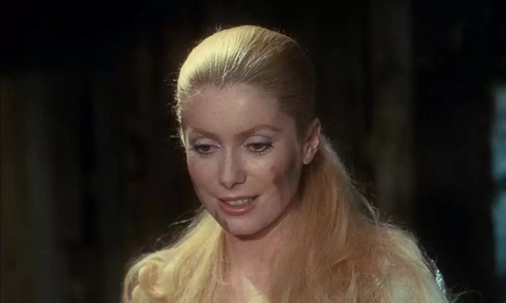 「ロバと王女」カトリーヌ・ドヌーブの画像