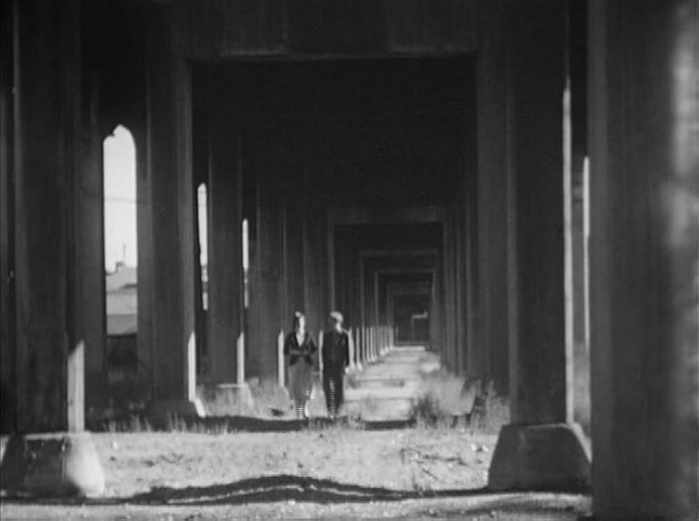 Interim（原題）の画像