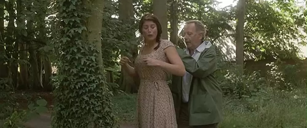 「ボヴァリー夫人とパン屋」ファブリス・ルキーニ & ジェマ・アータートンの画像