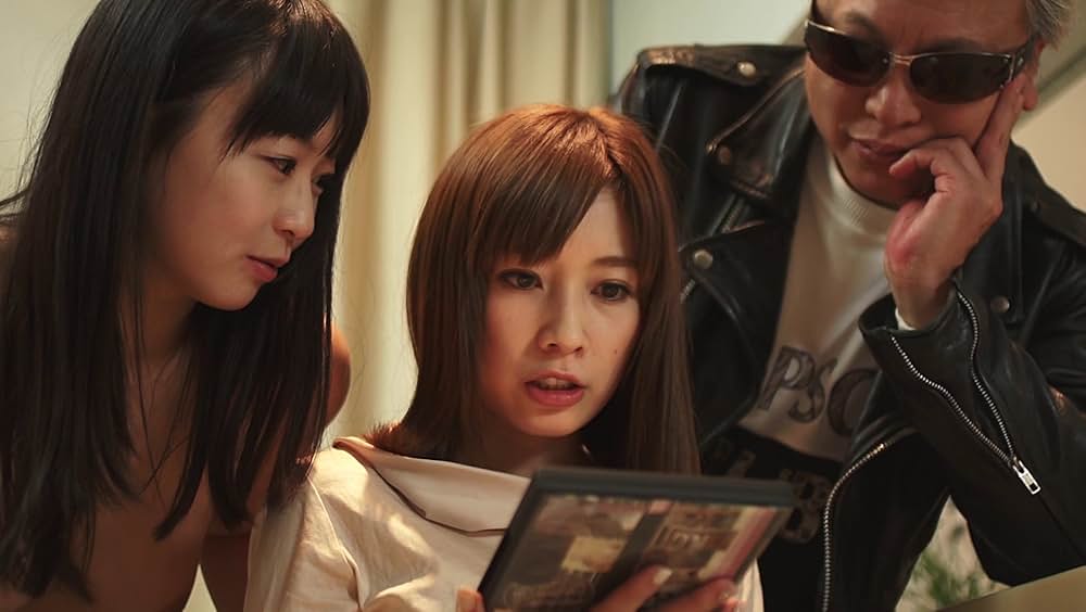 お昼の猥談 若妻の異常な性体験の画像