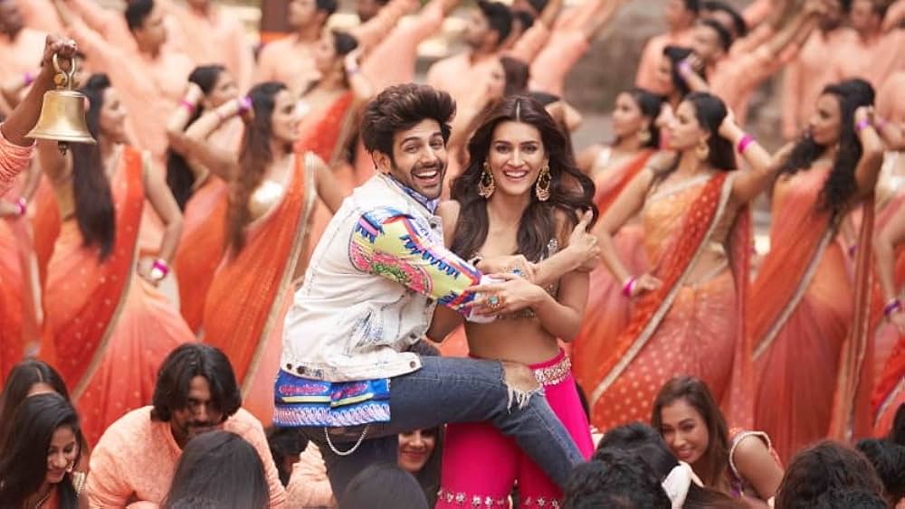 Luka Chuppi（原題）の画像