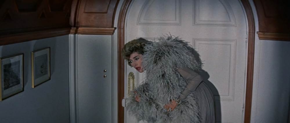 The Reluctant Debutante（原題）の画像