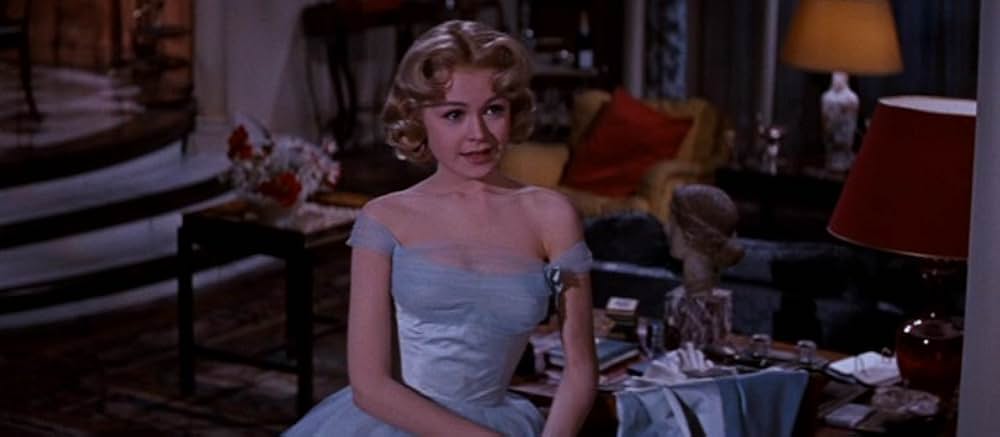 The Reluctant Debutante（原題）の画像