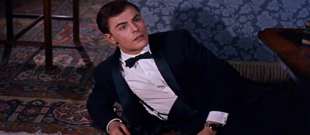 The Reluctant Debutante（原題）の画像