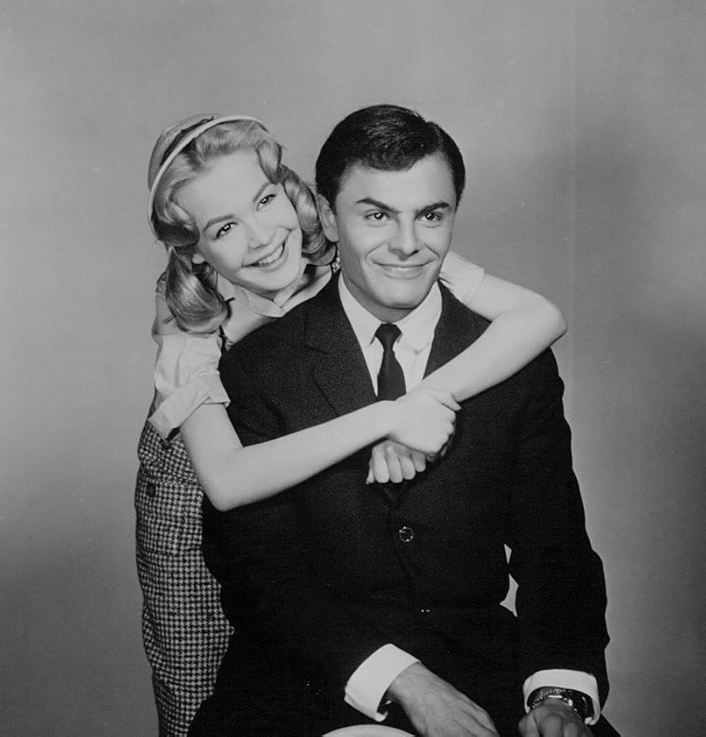 The Reluctant Debutante（原題）の画像