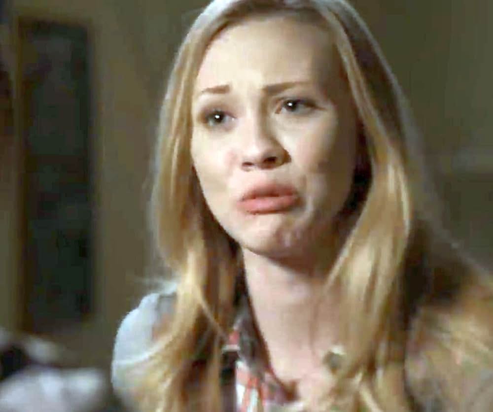 Stalked by My Neighbor（原題）の画像