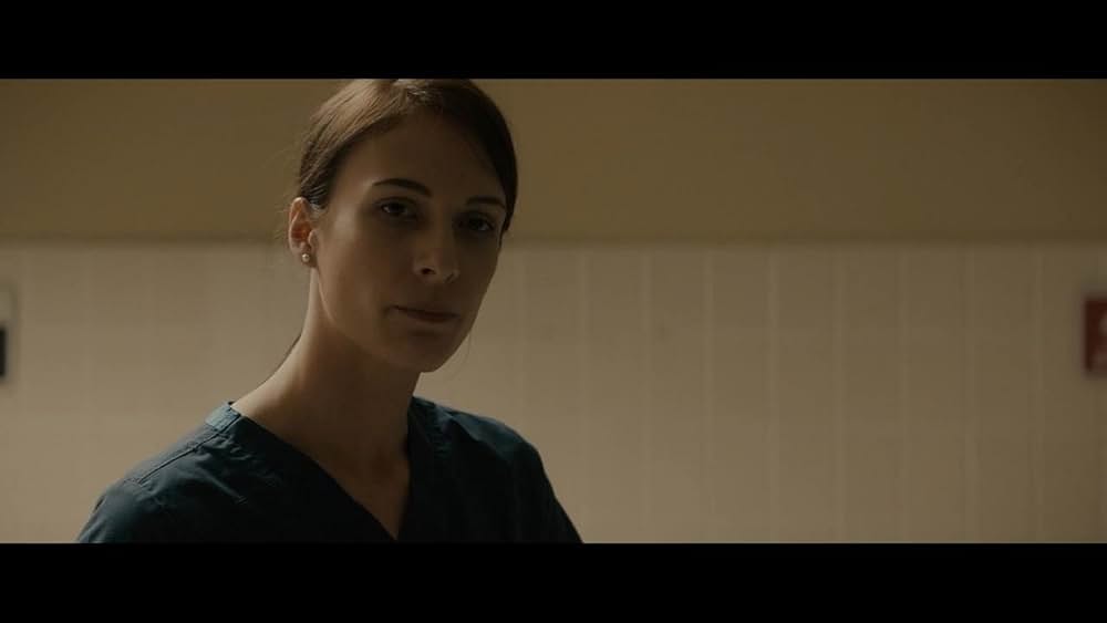 Into the Ashes（原題）の画像