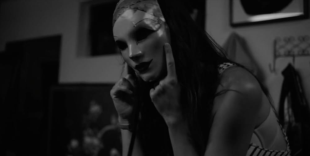 In Her Name（原題）の画像