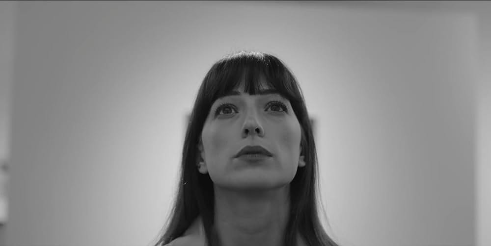 In Her Name（原題）の画像