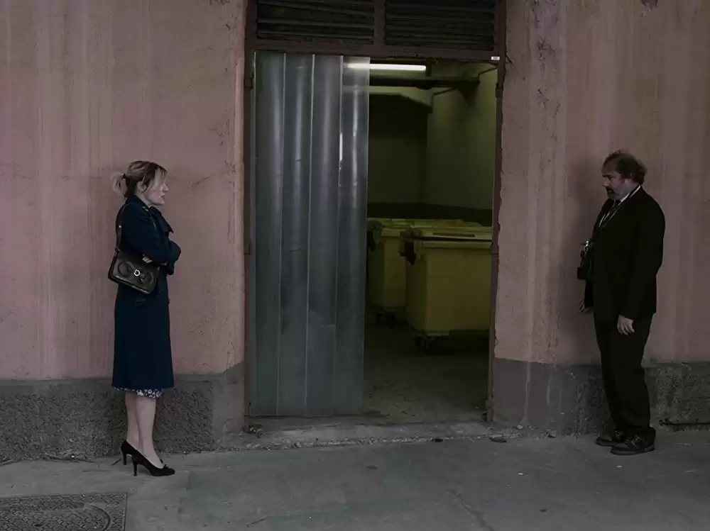 「アスファルト」バレリア・ブルーニ・テデスキ & ギュスタブ・ケルベンの画像