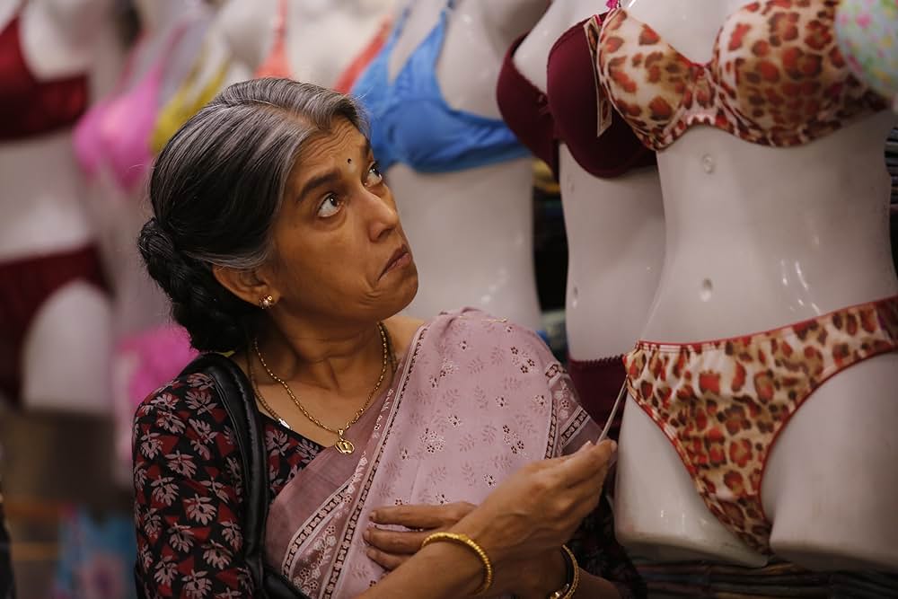 ブルカの中の口紅の画像