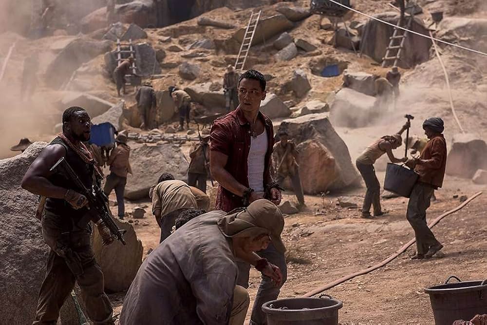 トゥームレイダーファースト・ミッションの画像