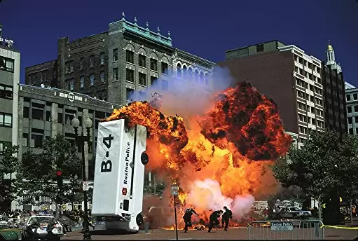 「ブローン・アウェイ／復讐の序曲」トミー・リー・ジョーンズ & ジェフ・ブリッジスの画像