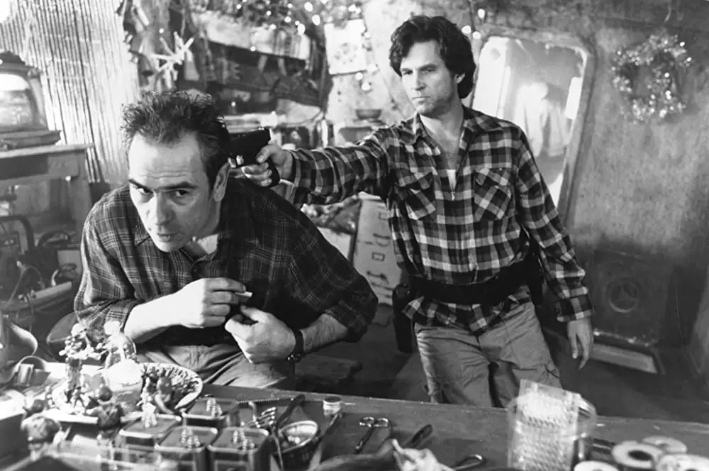 「ブローン・アウェイ／復讐の序曲」トミー・リー・ジョーンズ & ジェフ・ブリッジスの画像