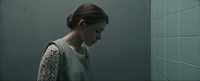 レベル16 服従の少女たちの画像