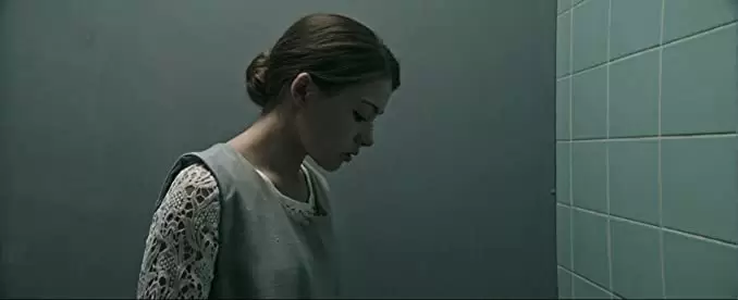 レベル16 服従の少女たちの画像