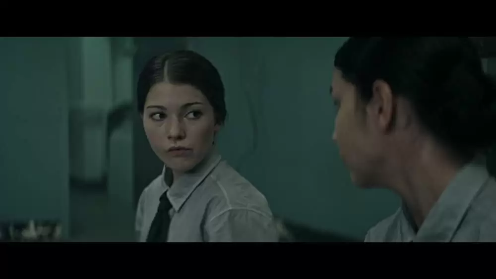 レベル16 服従の少女たちの画像