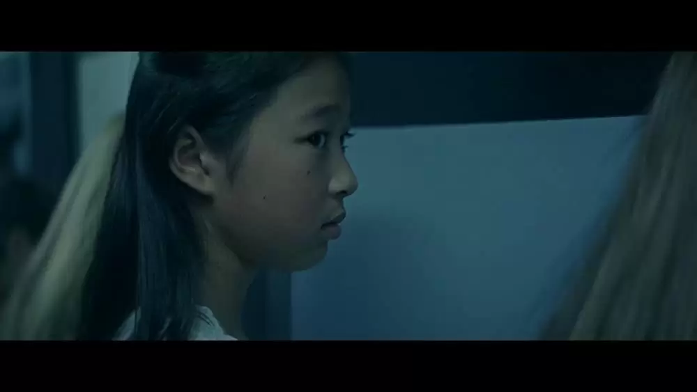 レベル16 服従の少女たちの画像