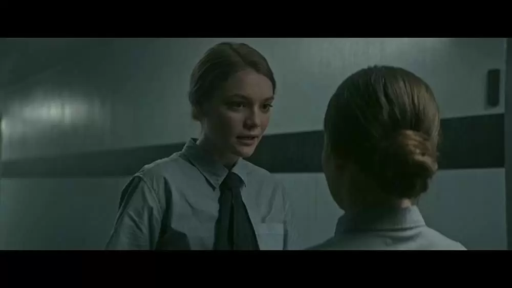 レベル16 服従の少女たちの画像