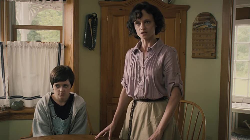 ザ・ウーマン 飼育された女の画像