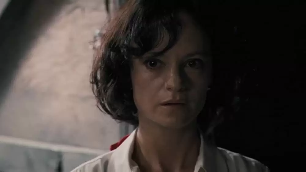 ザ・ウーマン 飼育された女の画像