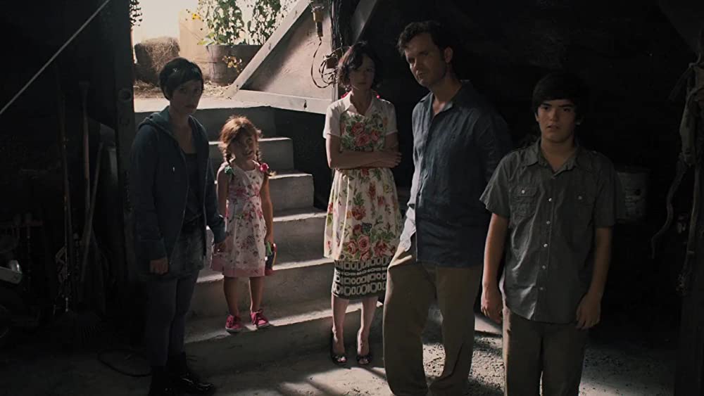 ザ・ウーマン 飼育された女の画像