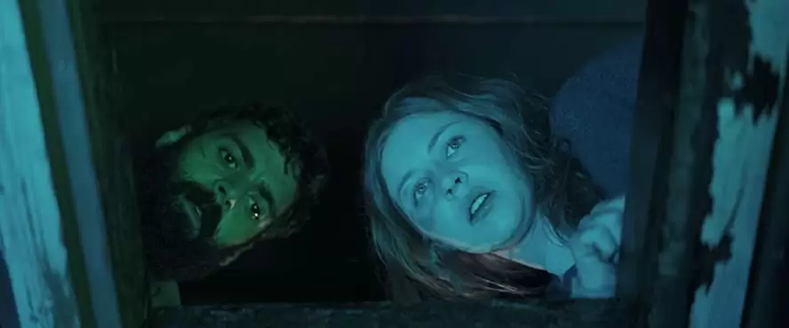 「シー・フィーバー 深海の怪物」Ardalan Esmaili & ハーマイオニー・コーフィールドの画像