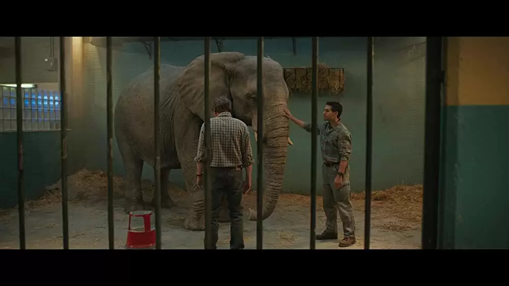 「ゴリラのアイヴァン」アンジェリーナ・ジョリー & ブライアン・クランストン & ラモン・ロドリゲスの画像