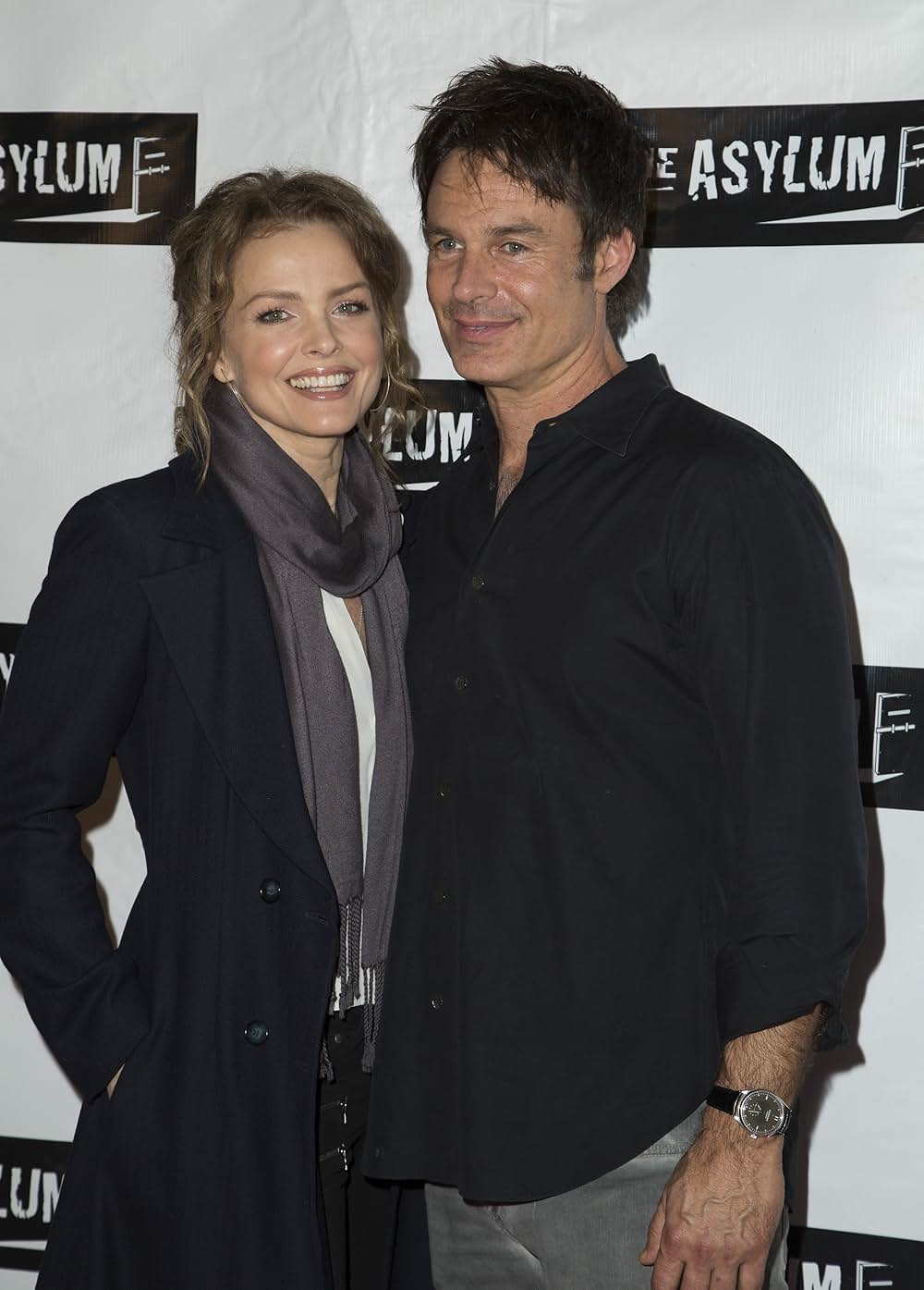 赤ずきんvs狼男の画像