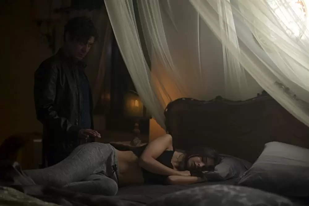 「インモラル・ルーム」リッカルド・スカマルチョ & エミリー・ラタコウスキーの画像