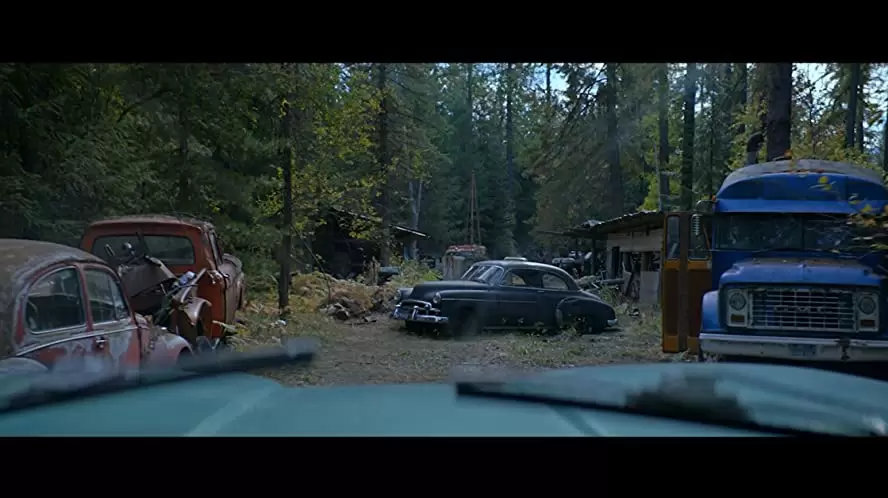 「ロックダウン 非常事態」の画像