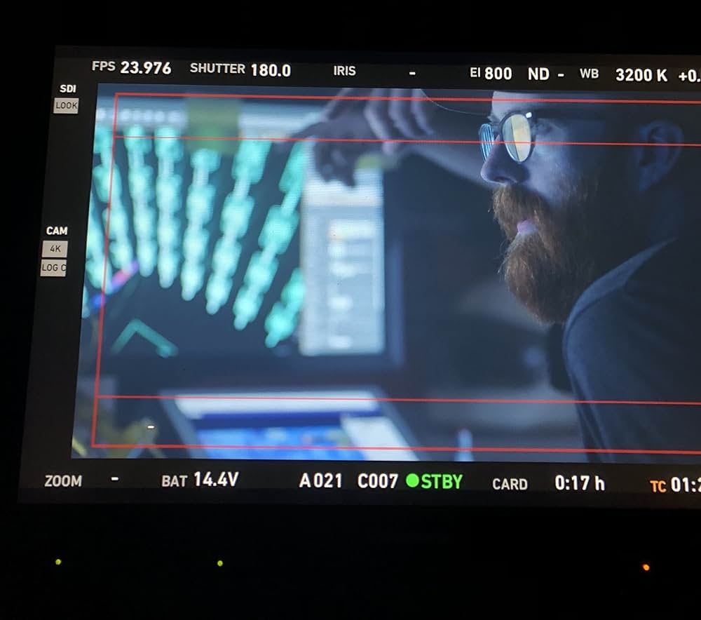 「ロックダウン 非常事態」の画像