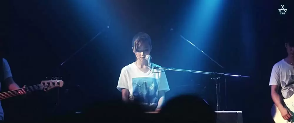 青の帰り道の画像