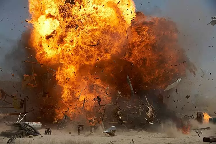 ビッチ・スラップ 危険な天使たちの画像