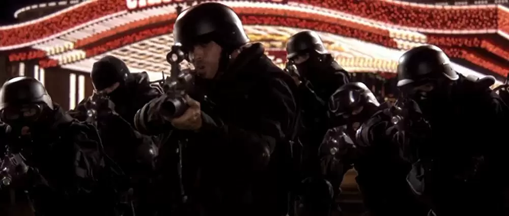 ビッチ・スラップ 危険な天使たちの画像