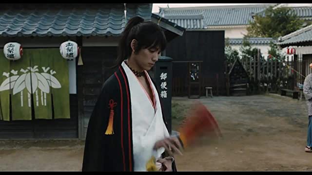 曇天に笑うの画像