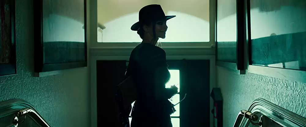 「インビジブル 暗殺の旋律を弾く女」エミリー・ラタコウスキーの画像