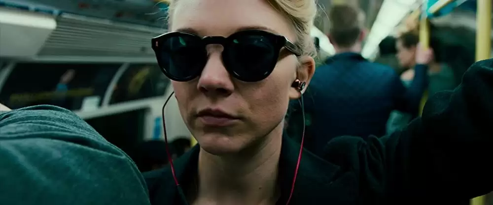 インビジブル 暗殺の旋律を弾く女の画像