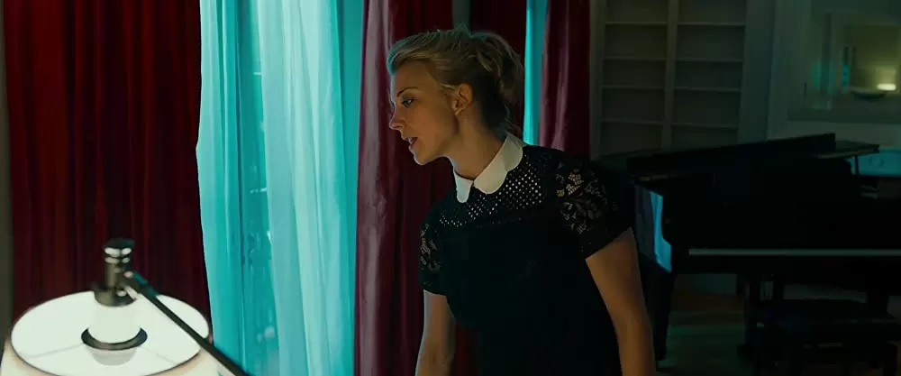 インビジブル 暗殺の旋律を弾く女の画像