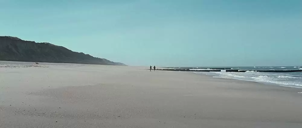 愛を複製する女の画像