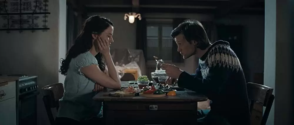 愛を複製する女の画像