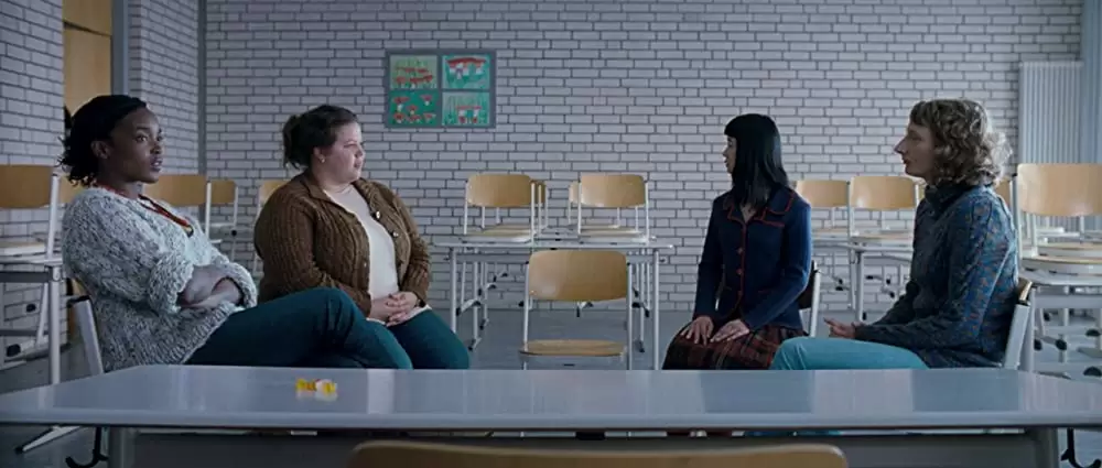 愛を複製する女の画像