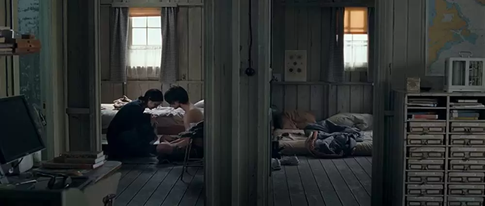 愛を複製する女の画像