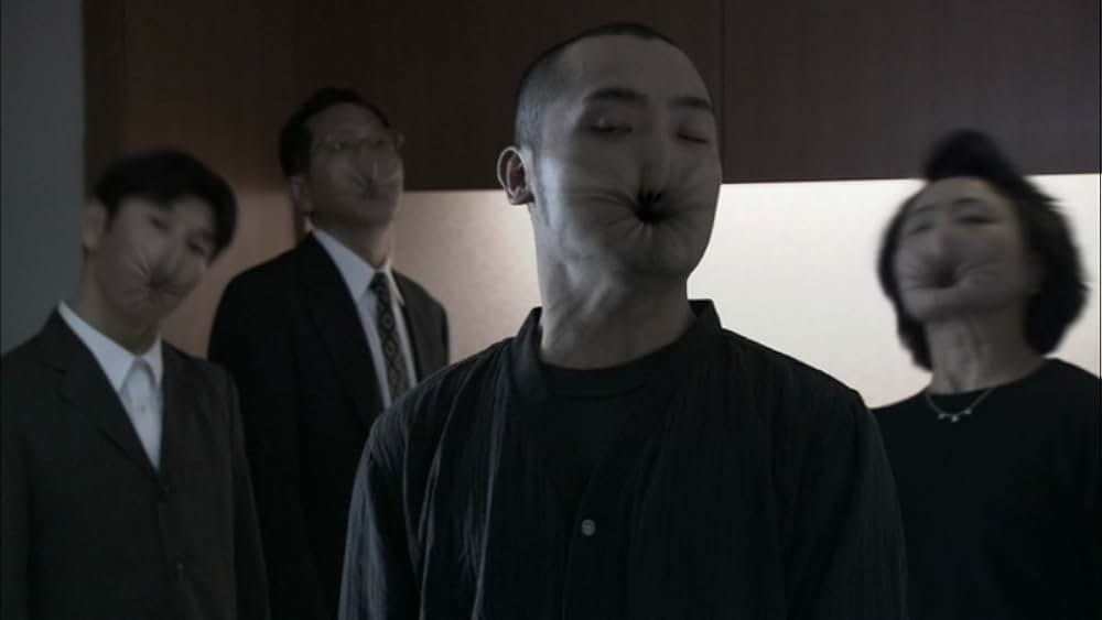 悪夢探偵の画像