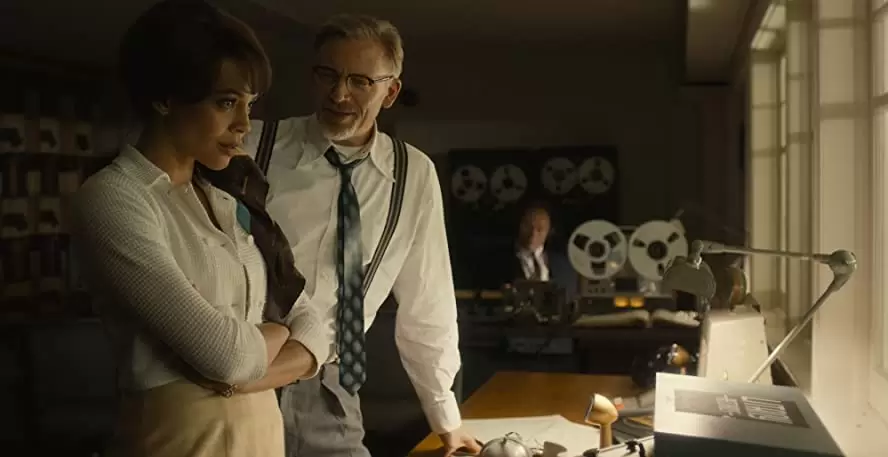 「ブルーに生まれついて」カルメン・イジョゴ & カラム・キース・レニーの画像