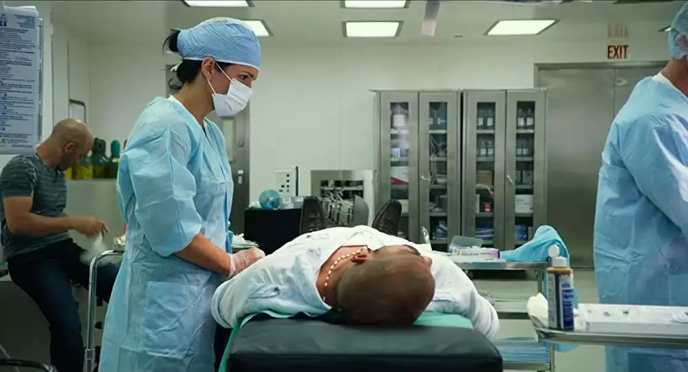 「ブライド・ウエポン」ジーナ・カラーノの画像