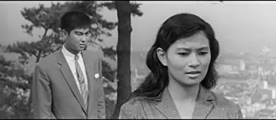 赤い波止場の画像