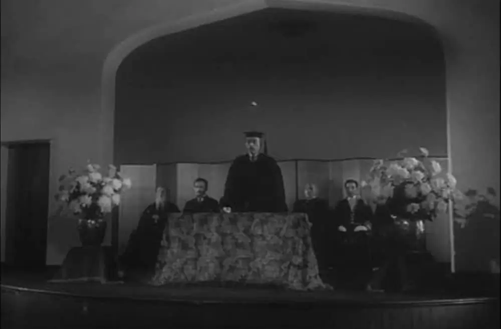 満員電車の画像