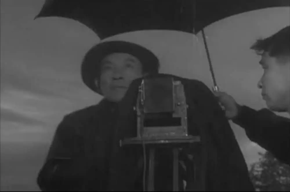 満員電車の画像