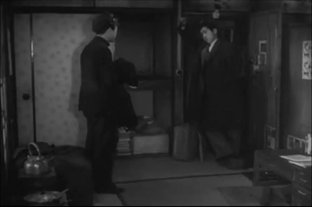 満員電車の画像